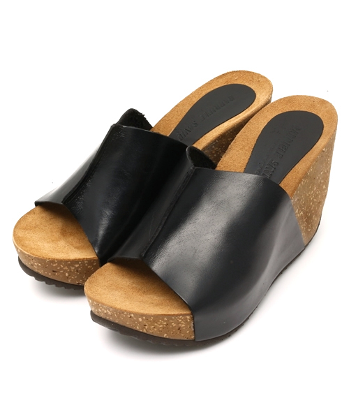 ROSE BUD（ローズバッド）の「(GABRIELE SAVIO)SN419 CENTER SEAM OPEN TOE WEDGE SANDAL（サンダル・レディース・ブラック/レッド・35/38/37/36/39）」の2枚目の写真