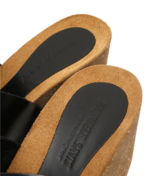 ROSE BUD（ローズバッド）の「(GABRIELE SAVIO)SN419 CENTER SEAM OPEN TOE WEDGE SANDAL（サンダル・レディース・ブラック/レッド・35/38/37/36/39）」の8枚目の写真