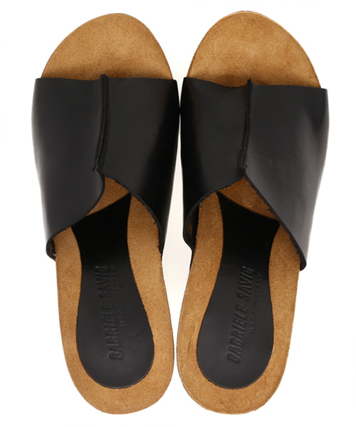 ROSE BUD（ローズバッド）の「(GABRIELE SAVIO)SN419 CENTER SEAM OPEN TOE WEDGE SANDAL（サンダル・レディース・ブラック/レッド・35/38/37/36/39）」の6枚目の写真