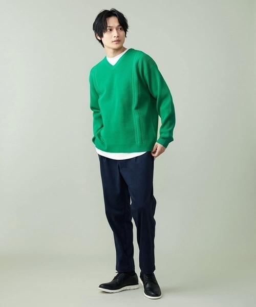 a.v.v（アーヴェヴェ）の「【S-XXL】レイヤードカットソー付きアゼ編みVネックニット（ニット/セーター・メンズ・チャコールグレー/グリーン/ベージュ/ネイビー/ライトブルー・50/46/48）」の10枚目の写真