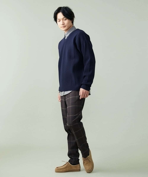 a.v.v（アーヴェヴェ）の「【S-XXL】レイヤードカットソー付きアゼ編みVネックニット（ニット/セーター・メンズ・チャコールグレー/グリーン/ベージュ/ネイビー/ライトブルー・50/46/48）」の12枚目の写真