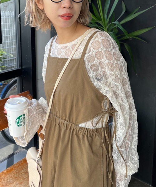 CIAOPANIC（チャオパニック）の「サイドリボンカットアウトキャミワンピース（ワンピース・レディース・ホワイト/ブラック/オリーブ・SMALL/MEDIUM）」の10枚目の写真