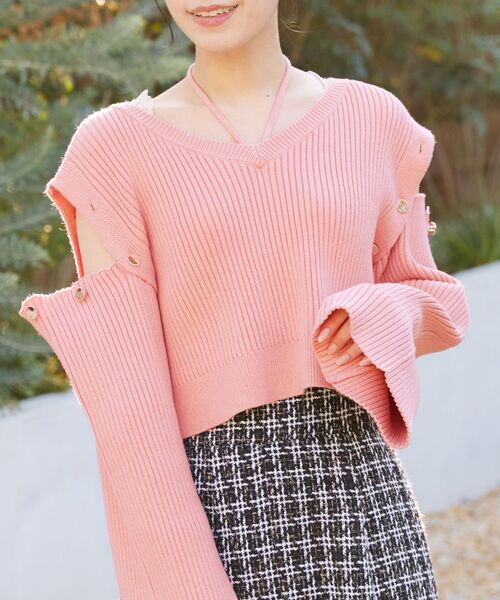 MAJESTIC LEGON（マジェスティックレゴン）の「2wayショルダーフレアスリーブニット（ニット/セーター・レディース・ブルー/グレー/ピンク・MEDIUM）」の8枚目の写真