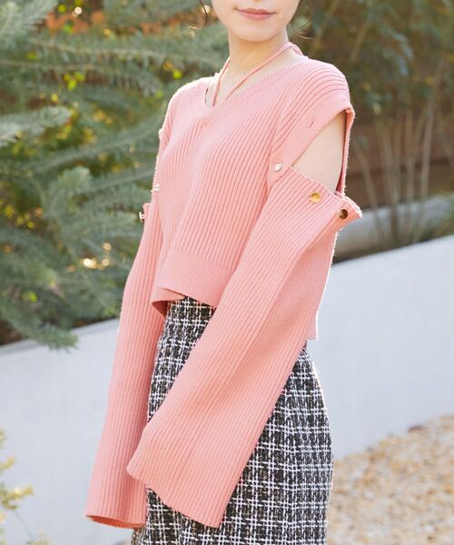 MAJESTIC LEGON（マジェスティックレゴン）の「2wayショルダーフレアスリーブニット（ニット/セーター・レディース・ブルー/グレー/ピンク・MEDIUM）」の10枚目の写真