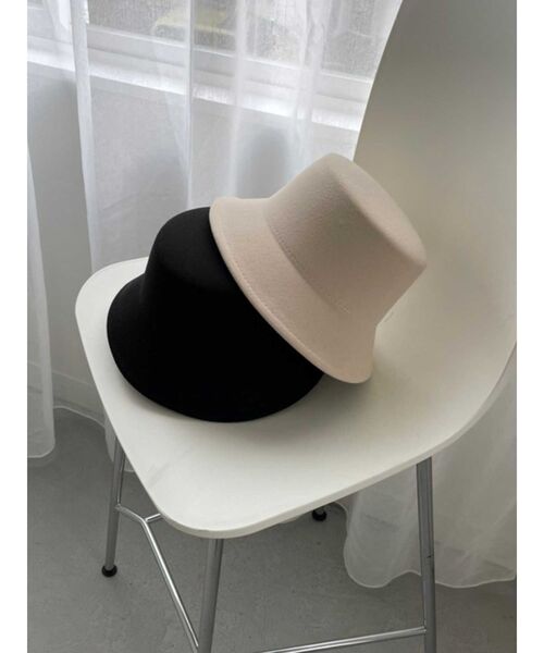 dazzlin（ダズリン）の「クラシカルバケットハット（ハット・レディース・ブラック/アイボリー・FREE）」の4枚目の写真
