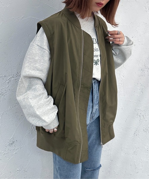 apres jour mignon（アプレジュールミニョン）の「２WAY　MA-1【ZOZOTOWN限定アイテム】（MA-1・レディース・カーキ/ブラック/オフホワイト/グレイッシュベージュ・フリー/X-LARGE）」の4枚目の写真