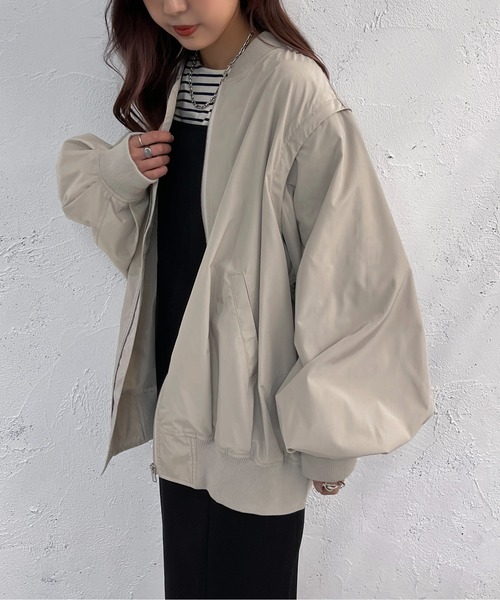 apres jour mignon（アプレジュールミニョン）の「２WAY　MA-1【ZOZOTOWN限定アイテム】（MA-1・レディース・カーキ/ブラック/オフホワイト/グレイッシュベージュ・フリー/X-LARGE）」の13枚目の写真