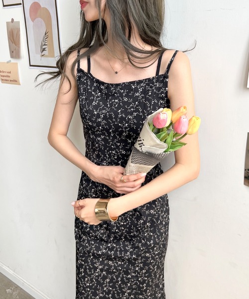 Futier land(フューティアランド)の「花柄マーメイドキャミワンピース(ワンピース・レディース・ピンク/ブラウン/ブラック・MEDIUM/LARGE)」の10枚目の写真
