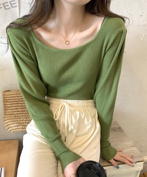 LAC-VERT(ラック・ヴェール)の「バトーネックカットソー(ニット/セーター・レディース・グリーン/アイボリー/ブラウン/ブラック・FREE)」の4枚目の写真