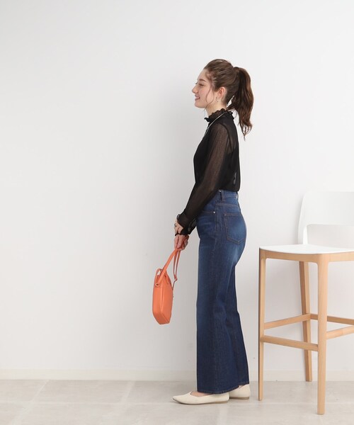 Cutie Blonde（キューティーブロンド）の「◆【大人の上品な肌見せに】シアーハイネックインナー（Tシャツ/カットソー・レディース・ブラック/ナチュラル/ホワイト系・01/02/03）」の8枚目の写真