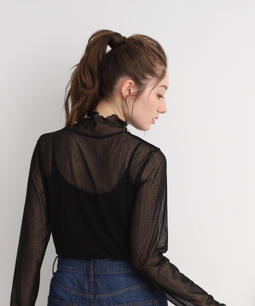 Cutie Blonde（キューティーブロンド）の「◆【大人の上品な肌見せに】シアーハイネックインナー（Tシャツ/カットソー・レディース・ブラック/ナチュラル/ホワイト系・01/02/03）」の15枚目の写真