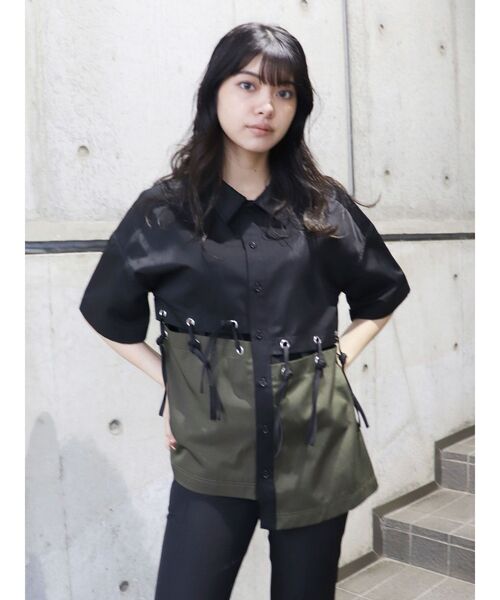 MURUA（ムルーア）の「ハトメデザインアシメシャツ（シャツ/ブラウス・レディース・ブラック/ベージュ・FREE）」の17枚目の写真