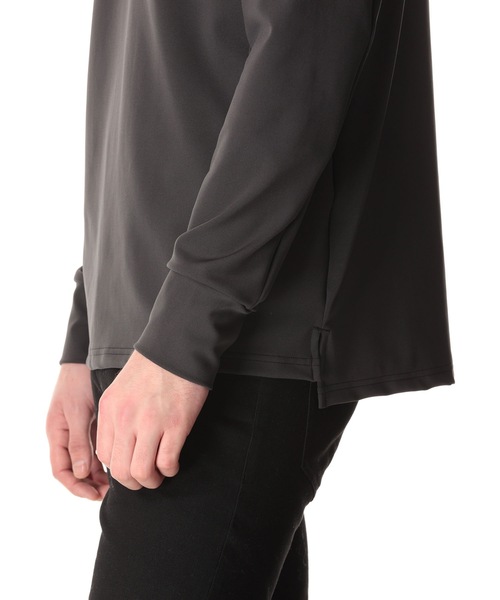 ATTACHMENT(アタッチメント)の「ポリエステル ストレッチ スムース ロングスリーブティー / PE STRETCH SMOOTH L/S TEE(Tシャツ/カットソー・メンズ・ブラック/グレー/ホワイト・1/2/3)」の11枚目の写真
