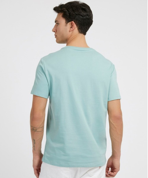 Guess(ゲス)の「Eco Triangle Crewneck Tee Tシャツ(Tシャツ/カットソー・メンズ・ホワイト/ブラック/ライトブルー・SMALL/MEDIUM/LARGE/X-LARGE)」の14枚目の写真