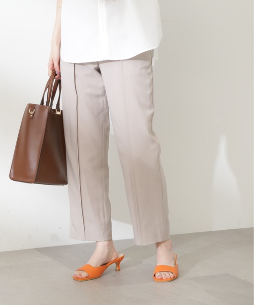 N.（N. Natural Beauty Basic）（エヌエヌナチュラルビューティーベーシック）の「【S Size Line】◆ドライタッチピンタックテーパードパンツ（スラックス・レディース・ベージュ/イエロー・SMALL/MEDIUM）」の3枚目の写真