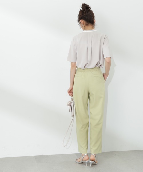 N.（N. Natural Beauty Basic）（エヌエヌナチュラルビューティーベーシック）の「【S Size Line】◆ドライタッチピンタックテーパードパンツ（スラックス・レディース・ベージュ/イエロー・SMALL/MEDIUM）」の10枚目の写真
