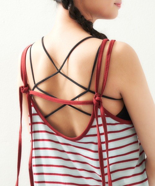 MERLOT（メルロー）の「カップ付きバッククロスキャミソール（キャミソール・レディース・ブラック/グレー/ホワイト・FREE）」の3枚目の写真
