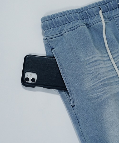 SOMEDIFF（サムディフ）の「【SOMEDIFF】カットデニムジョガーパンツ メンズ スウェットスキニー イージーパンツ ジャージ素材 スリム ジーンズ 春服 冬服（デニムパンツ・メンズ・インディゴブルー/ブラック/ブルー/ダークブラック/グレー・M/L/XL/XXL）」の9枚目の写真