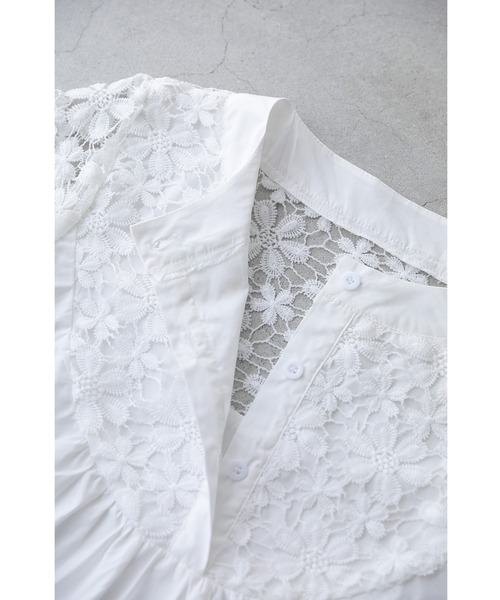 cawaii(カワイイ)の「360度囲む白花レースのブラウストップス(シャツ/ブラウス・レディース・ホワイト・FREE)」の4枚目の写真