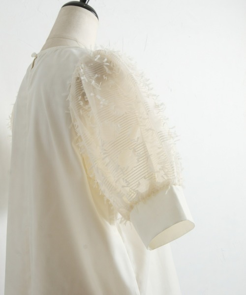 &. NOSTALGIA(アンドドットノスタルジア)の「フリンジスリーブブラウス(シャツ/ブラウス・レディース・ブラック/アイボリー・FREE)」の19枚目の写真