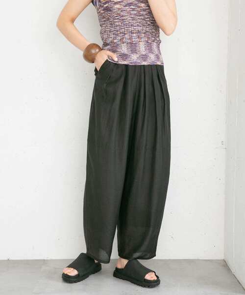 KBF（ケイビーエフ）の「ボリュームシアーコクーンパンツ（その他パンツ・レディース・オフホワイト/ブラック/ラベンダー・ONE）」の2枚目の写真