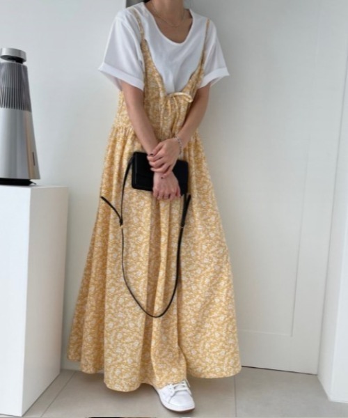 sorule（ソルレ）の「フラワーフロントリボンキャミワンピース（ワンピース・レディース・イエロー/ブラック/ブルー・FREE）」の3枚目の写真