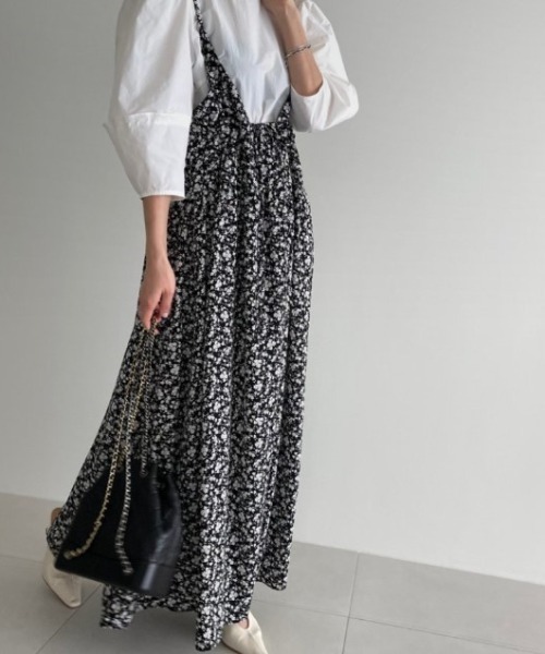 sorule（ソルレ）の「フラワーフロントリボンキャミワンピース（ワンピース・レディース・イエロー/ブラック/ブルー・FREE）」の2枚目の写真