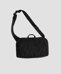 ⭐️新品未使用⭐️ イサムカタヤマバックラッシュ　GUIDIレザー　ショルダーバッグ ⭐️新品未使用⭐️ イサムカタヤマバックラッシュ GUIDIレザー