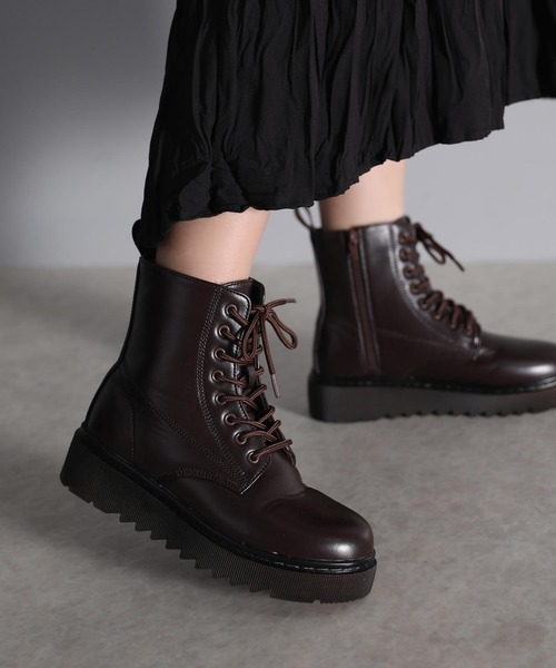 Java(ジャバ)の「《JaVaジャバ コラボ》冬の定番アイテム!クリアシャークソールレースアップブーツ(ブーツ・レディース・ブラウン/ブラック・XX-LARGE/XXX-LARGE/XXXX-LARGE/LARGE/X-LARGE/MEDIUM/SMALL)」の8枚目の写真