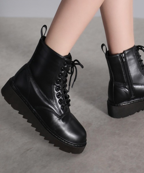 Java(ジャバ)の「《JaVaジャバ コラボ》冬の定番アイテム!クリアシャークソールレースアップブーツ(ブーツ・レディース・ブラウン/ブラック・XX-LARGE/XXX-LARGE/XXXX-LARGE/LARGE/X-LARGE/MEDIUM/SMALL)」の12枚目の写真