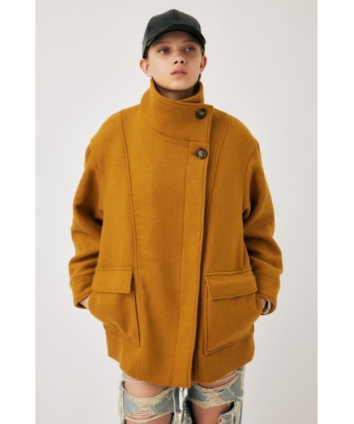 MOUSSY（マウジー）の「STAND COLLAR MIDDLE コート（ステンカラーコート・レディース・イエロー/ライトベージュ/ブラック・1/2）」の13枚目の写真
