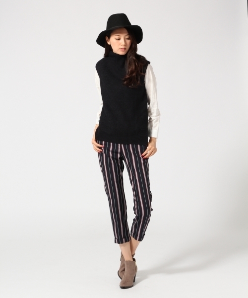 GLOBAL WORK（グローバルワーク）の「ナイロンレーヨンストレッチトラウザー/566397（その他パンツ・レディース・ホワイト/ブラウン/ネイビー/ダークネイビー/ブルー系その他/ブルー/ワインレッド/ダークブルー/その他・SMALL/MEDIUM/LARGE）」の12枚目の写真