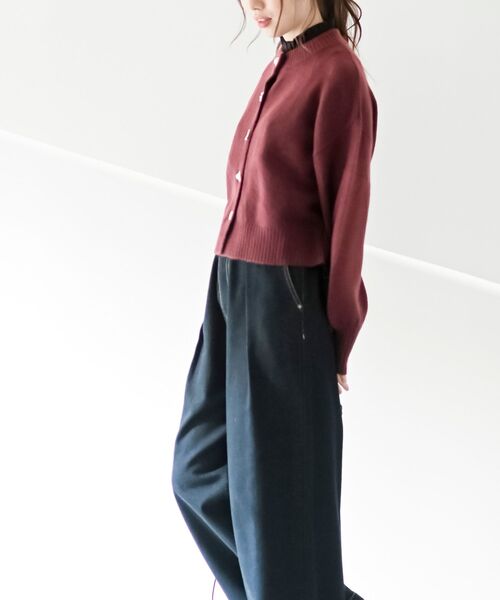 rps（アールピーエス）の「多釦ショート丈ニットカーディガン（カーディガン/ボレロ・レディース・アイボリー/ブラック/ダークネイビー/ボルドー・フリー）」の22枚目の写真