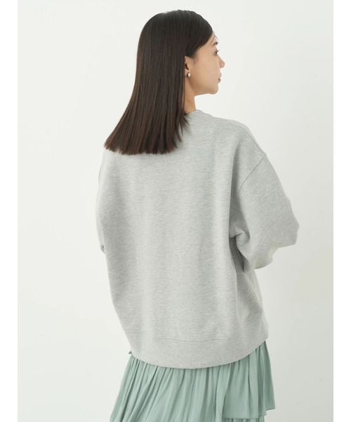 earth music&ecology（アースミュージックアンドエコロジー）の「アソートロゴスウェット(グレー)（スウェット・レディース・杢グレー・FREE）」の4枚目の写真
