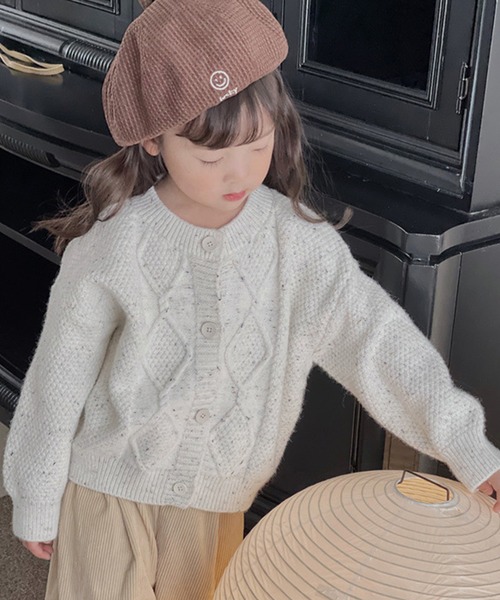 aimoha(アイモハ)の「【aimoha-KIDS-】子供服 かわいい編みカーディガン (AW)(カーディガン/ボレロ・キッズ・グレー/ホワイト・110/130/90/120/100)」の8枚目の写真