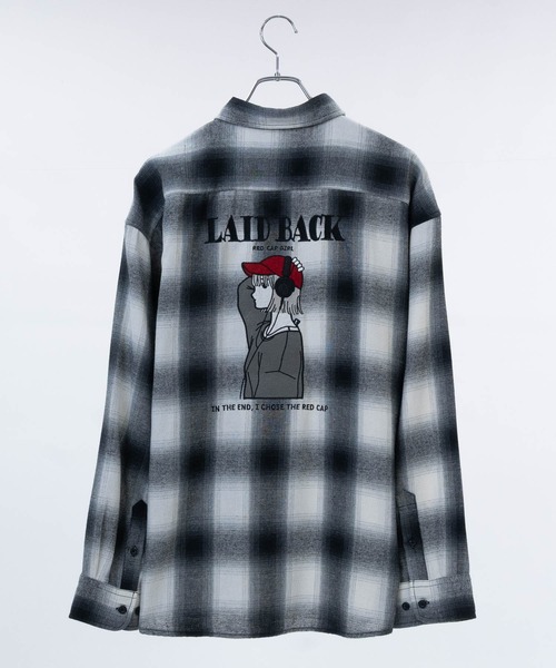 Red Cap Girl（レッドキャプガール）の「【a-r】〔RedCapGirl/レッドキャップガール〕バックイラスト刺繍 オンブレチェック バルーンスリーブ シャツ 長袖（シャツ/ブラウス・レディース・マルチ/ブラック/ブルー/ホワイト/ブラック系その他/ホワイト系その他/ブラウン/ベージュ・LARGE/MEDIUM/X-LARGE）」の2枚目の写真