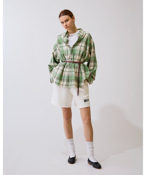 THE SHINZONE（ザ　シンゾーン）の「THE SHINZONE MARITIME MUSEUM SHORTS 24SMSPA09（スウェットパンツ・レディース・チャコールグレー/ホワイト・FREE）」の3枚目の写真