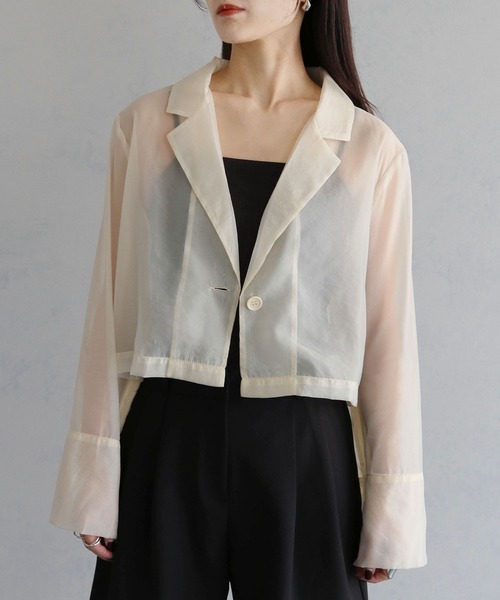 cheriella（シェリエラ）の「【cheriella】WEB限定袖スリットオーガンジージャケット（テーラードジャケット・レディース・アイボリー/ブラック・M）」の4枚目の写真