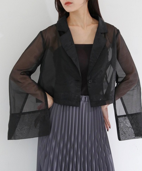 cheriella（シェリエラ）の「【cheriella】WEB限定袖スリットオーガンジージャケット（テーラードジャケット・レディース・アイボリー/ブラック・M）」の21枚目の写真