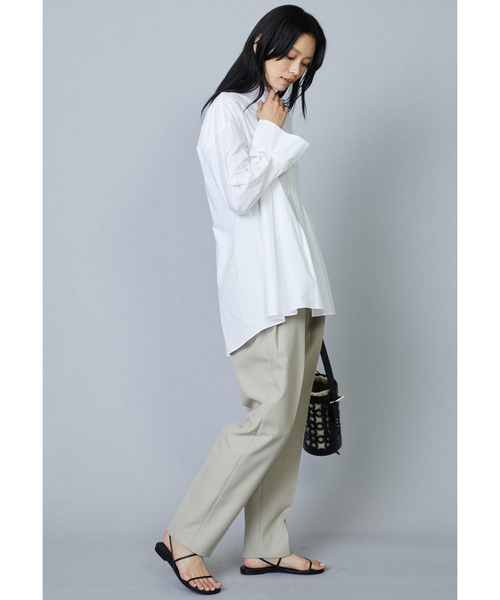 1er Arrondissement（プルミエアロンディスモン）の「ポリエステルウールドスキン タックパンツ（その他パンツ・レディース・ブラック/ベージュ・38/36）」の21枚目の写真