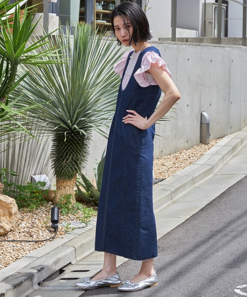 Firsthand(ファーストハンド)の「Firsthand/ファーストハンド 2WAY配色ステッチデニムワンピース(ワンピース・レディース・ブラック/ネイビー・FREE)」の11枚目の写真