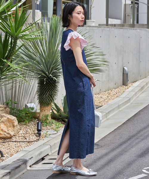 Firsthand(ファーストハンド)の「Firsthand/ファーストハンド 2WAY配色ステッチデニムワンピース(ワンピース・レディース・ブラック/ネイビー・FREE)」の14枚目の写真