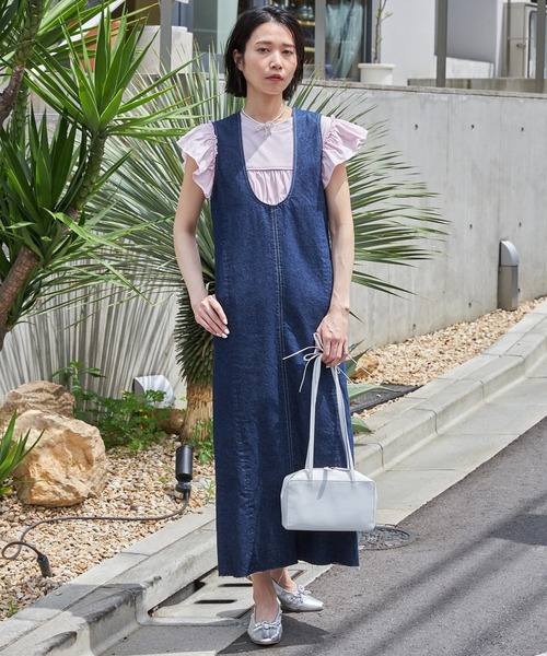 Firsthand(ファーストハンド)の「Firsthand/ファーストハンド 2WAY配色ステッチデニムワンピース(ワンピース・レディース・ブラック/ネイビー・FREE)」の16枚目の写真