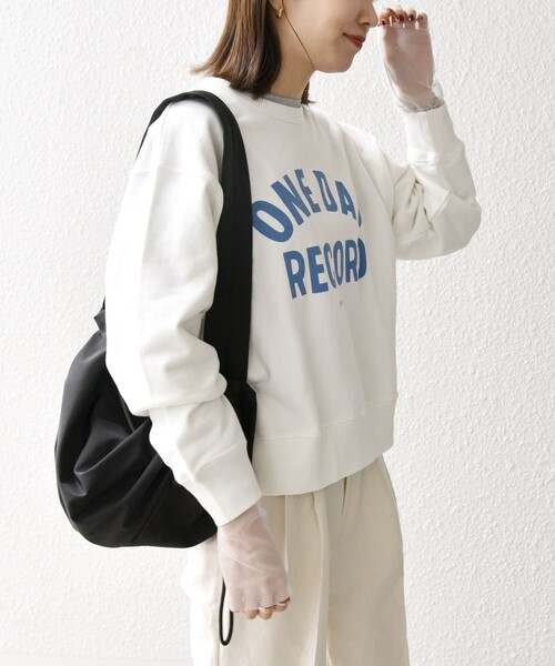 SHIPS any(シップス エニィ)の「【SHIPS any別注】THE KNiTS:〈洗濯機可能〉カレッジ ロゴ スウェット 24SS(スウェット・レディース・グレー/ナチュラル/ホワイト・ONE SIZE)」の18枚目の写真