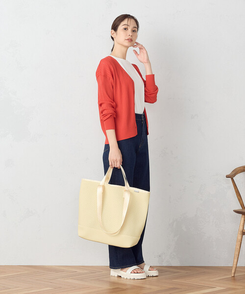 MONO　COMME CA（モノコムサ）の「パンチングショルダートート（トートバッグ・レディース・イエロー/ブラック/グレー/クリーム・FREE）」の14枚目の写真