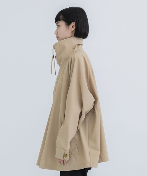 VACHEMENT(ヴァシュモン)の「【VACHEMENT/ヴァシュモン】リサイクルシェルタフタショートコート(ブルゾン・レディース・ベージュ/ブラック・FREE)」の14枚目の写真