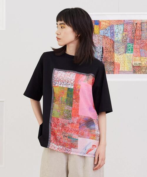 FRAPBOIS(フラボア)の「チューリップ&アンブレラT(Tシャツ/カットソー・レディース・ブラック・1)」の1枚目の写真