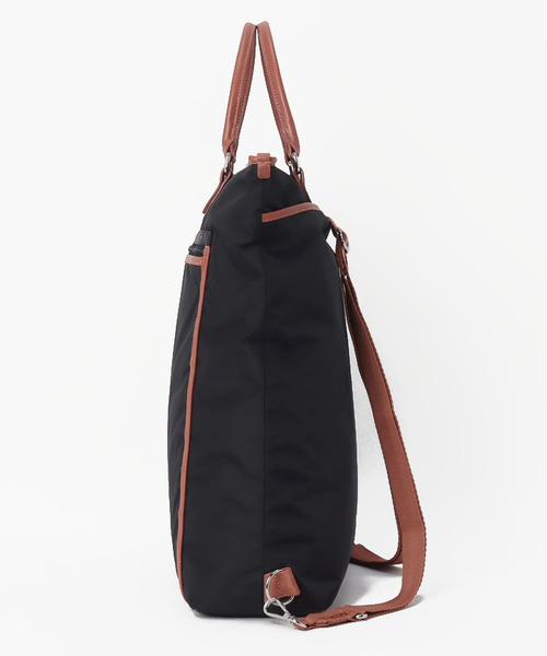 LeSportsac（レスポートサック）の「UPTOWN EVERYDAY TH BKPK アップタウンブラック/チョコレート（バックパック/リュック・レディース・ブラック・FREE）」の5枚目の写真