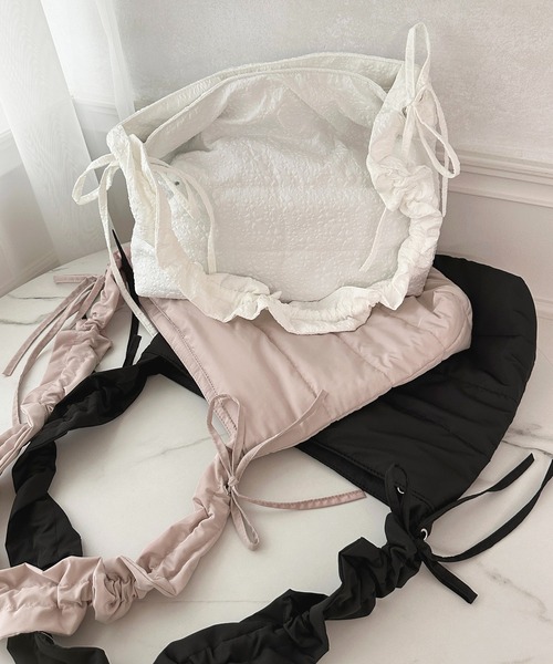 apres jour（アプレジュール）の「ギャザーショルダーバッグ【ZOZOTOWN限定アイテム】（ショルダーバッグ・レディース・ブラック/アイボリー/ピンク・FREE）」の19枚目の写真