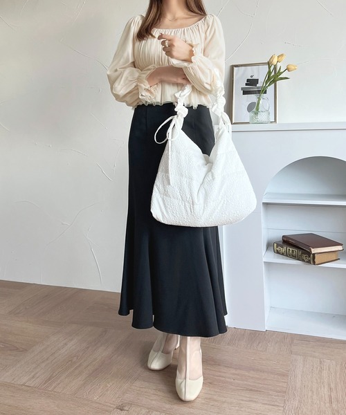 apres jour（アプレジュール）の「ギャザーショルダーバッグ【ZOZOTOWN限定アイテム】（ショルダーバッグ・レディース・ブラック/アイボリー/ピンク・FREE）」の13枚目の写真